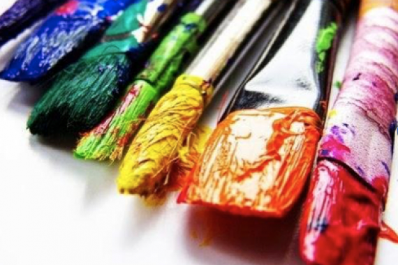 paint brushes, crafts, courses