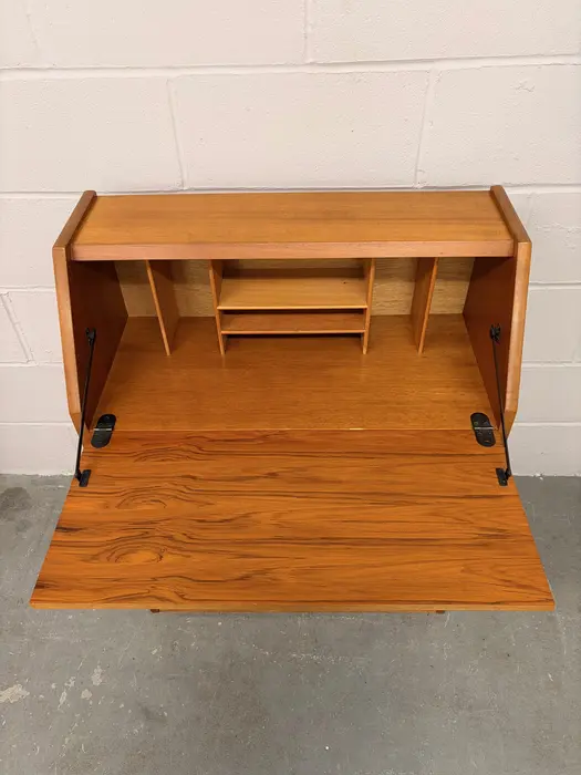 Mid Century Herbert E Gibbs Teak Bureau and Display Cabinet - Image 7