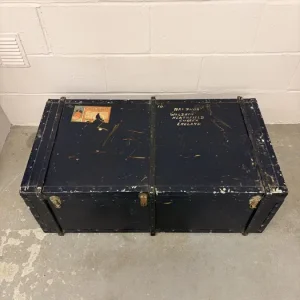 Vintage Travel Trunk/ Steamer Trunk