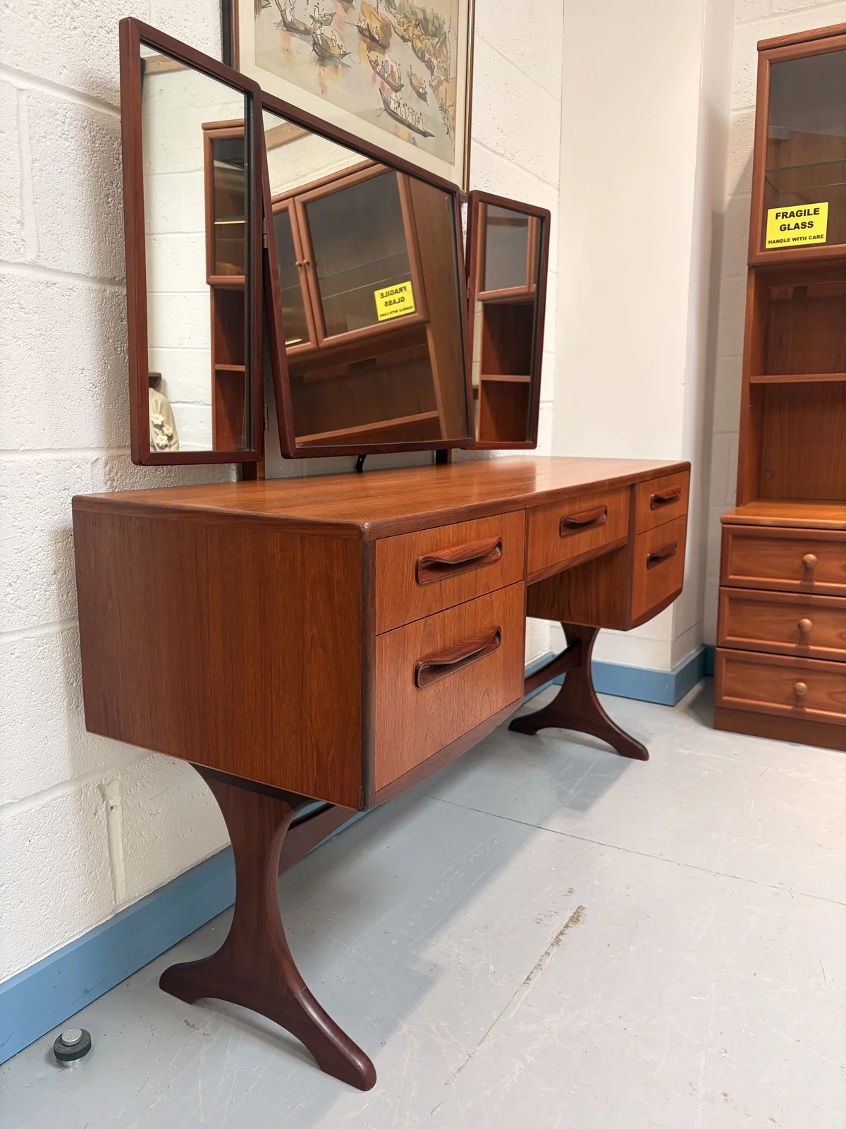 Mid Century G-Plan Fresco Teak Dressing Table with Mirrors - 1310c - Image 5