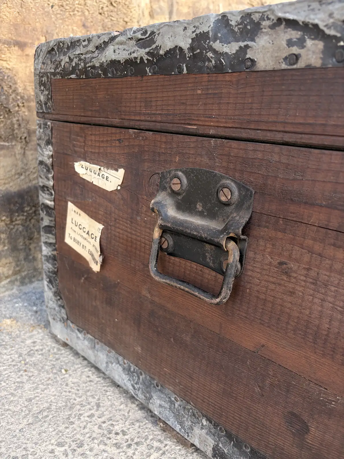 W.H. Jeffcoats &Co Pine Metal bound Zinc Lined Steamer Trunk - Image 16