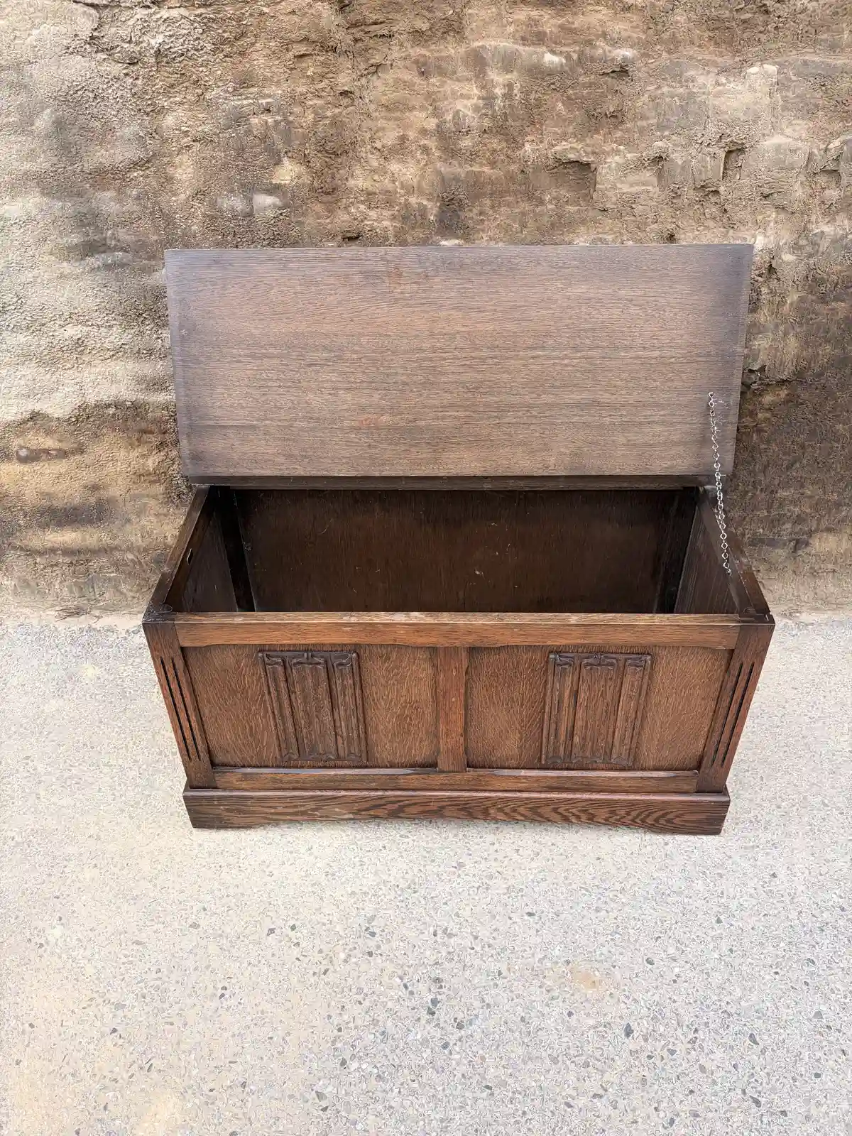 Old Charm Oak Blanket Box Jaycee Mostyn of Rehill - Image 6